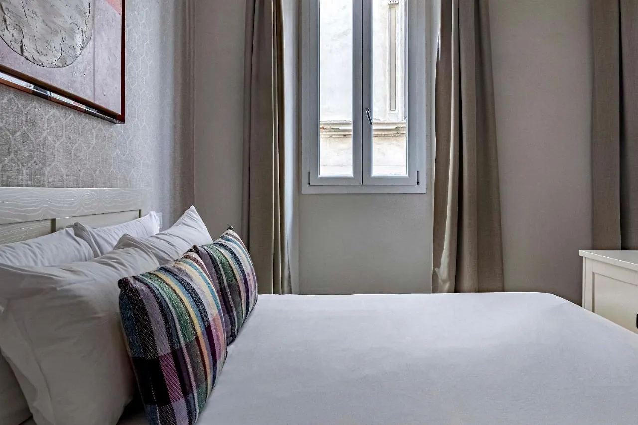 Numa Florence Fiore Aparthotel