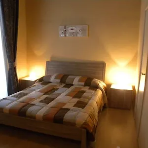 Residenza Umberto Oda ve Kahvaltı Katanya